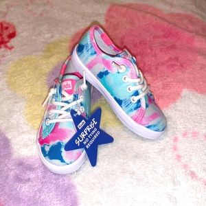 Kids sneakers size 6 M girls
